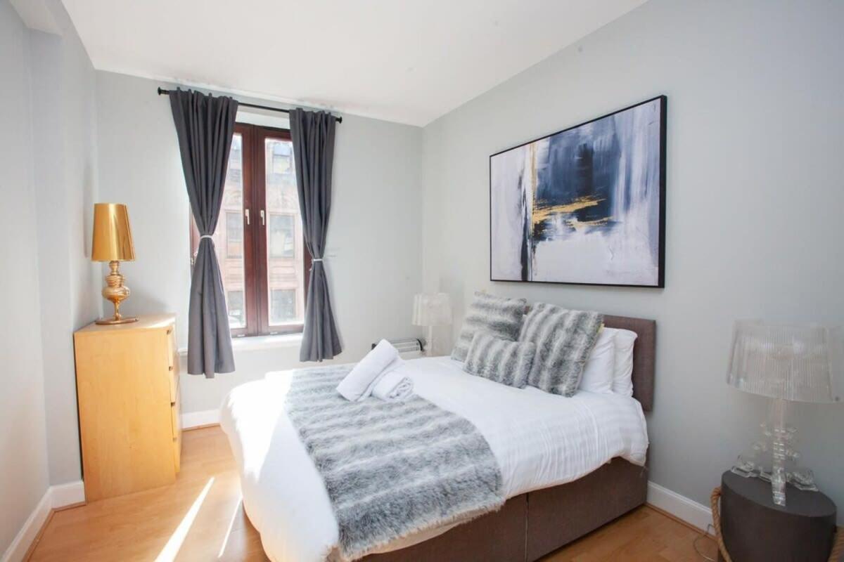 Modern And Refurbished Flat In Merchant City Glasgow Exteriör bild