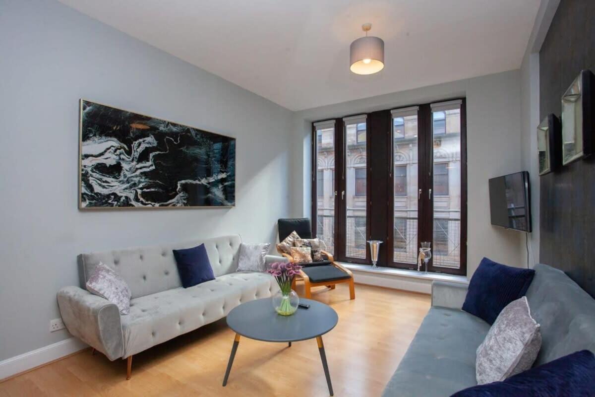 Modern And Refurbished Flat In Merchant City Glasgow Exteriör bild